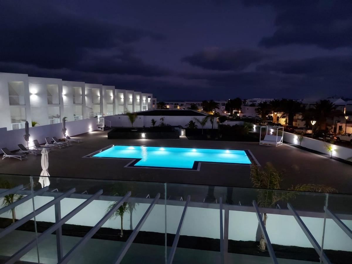 White Suite Deluxe Costa Teguise Bagian luar foto