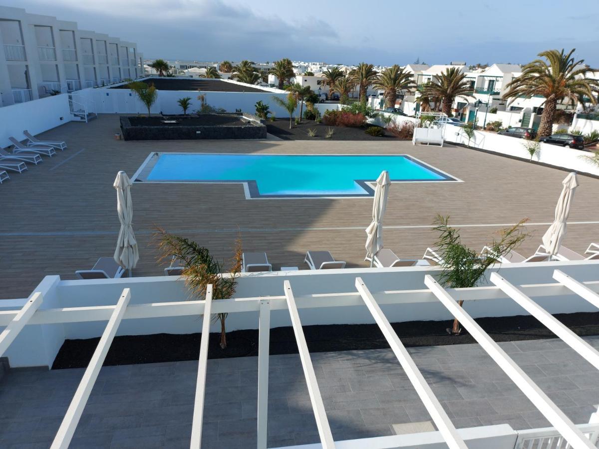 White Suite Deluxe Costa Teguise Bagian luar foto